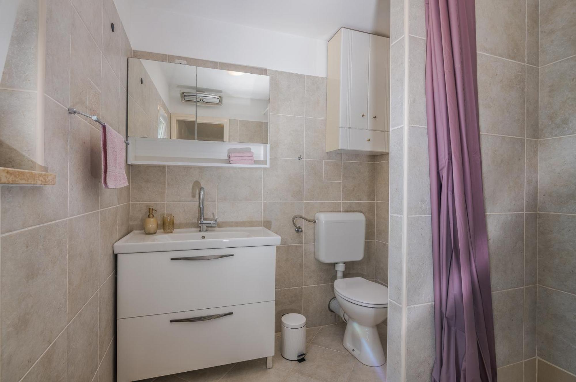Apartments Stella & Luna Krk Town Luaran gambar